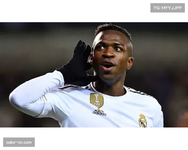 姆巴佩膝伤无需手术但复出时间未定,皇马锋线依赖维尼修斯单核驱动 姆巴佩膝伤无需手术但复出时间未定,皇马锋线依赖维尼修斯单核驱动