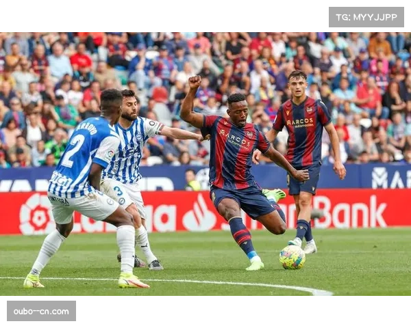 拉古伯西甲首秀传球成功率亮眼,莱万特中场梳理能力获主帅肯定 拉古伯西甲首秀传球成功率亮眼,莱万特中场梳理能力获主帅肯定